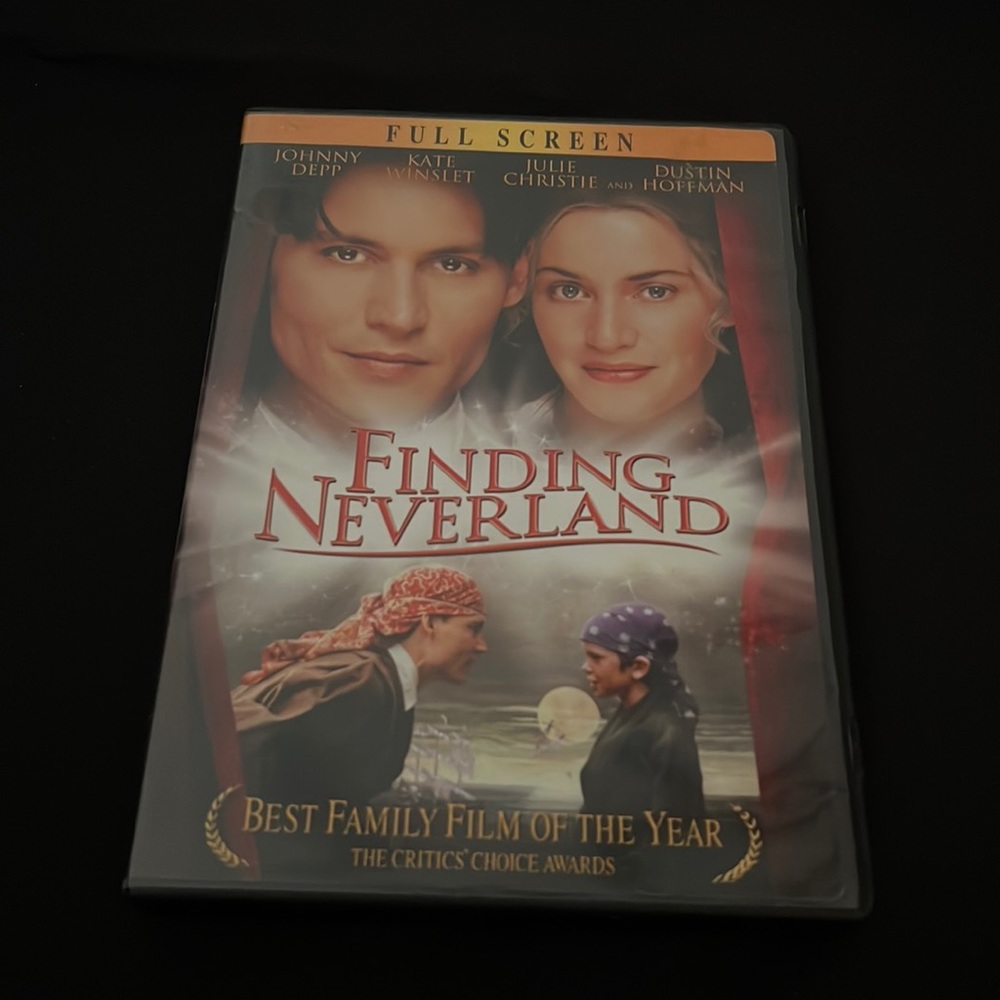 Finding Neverland movie - DVD - Good condition.